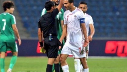 14, 科隆队长带伤出战率队抢下救命一分  