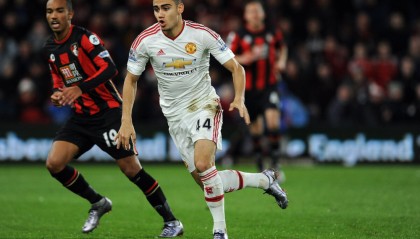  哈兰德戴帽曼城五球横扫伯恩茅斯登顶  